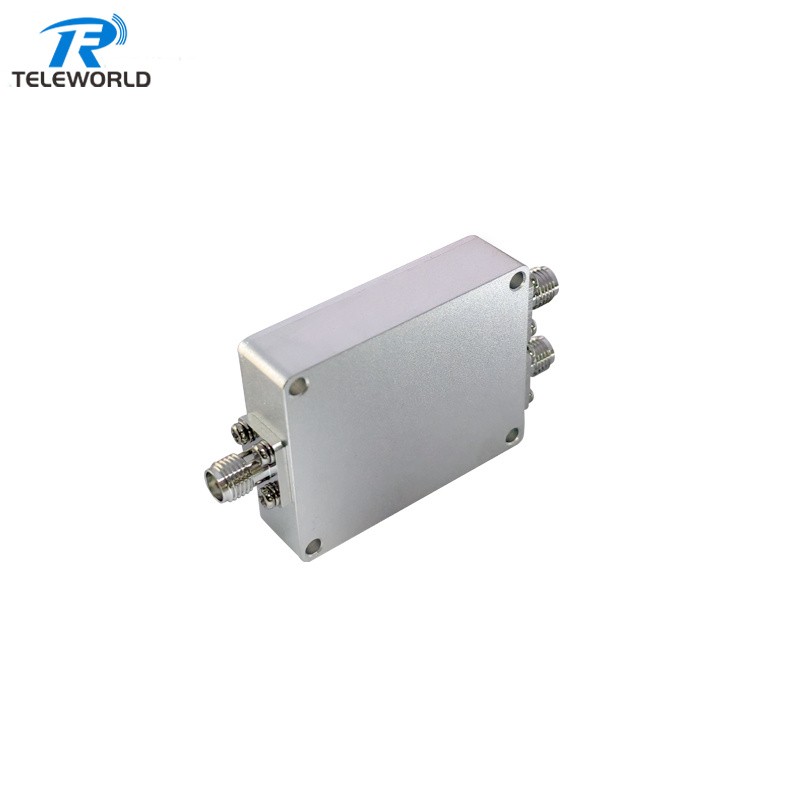 30W 0.5-6GHz SMA 2 way Power Divider 500-6000MHz 50ohm 30W 0.5-6GHz SMA 2 way Power Divider 500-6000MHz 50ohm